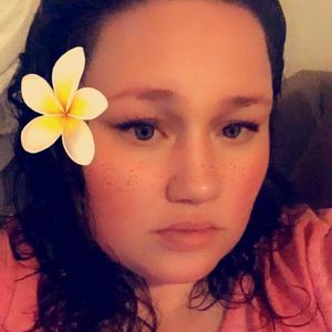 Meet your Posher, Cassandra